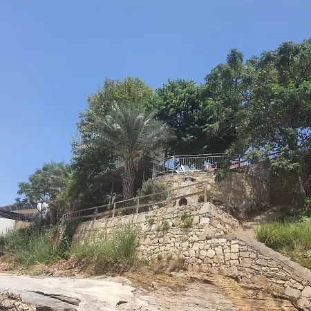 בית אירוח Karaca Pansiyon *