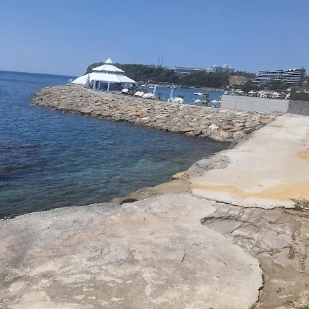 Karaca Pansiyon בית אירוח